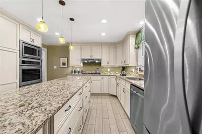 208 Larcom Lane, Griffin, GA 30224 - Photo 16