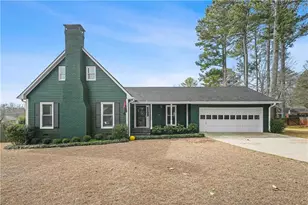 208 Larcom Ln, Griffin, GA 30224 - Photo 2