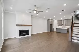 1019 Crown Oak St, Johns Creek, GA 30022 - Photo 8