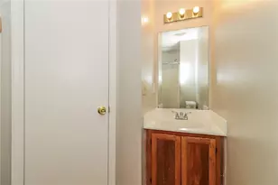 4899 Hairston Pl, Stone Mountain, GA 30088 - Photo 20