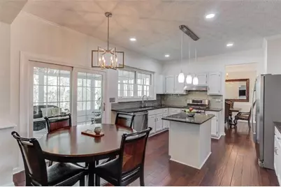 6530 Maid Marion Close, Alpharetta, GA 30005 - Photo 12