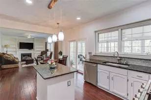 6530 Maid Marion Close, Alpharetta, GA 30005 - Photo 16