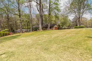 3360 Embry Hills Dr, Atlanta, GA 30341 - Photo 6