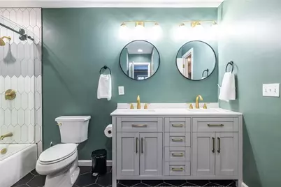 3360 Embry Hills Drive, Atlanta, GA 30341 - Photo 16