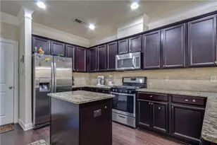 13374 Canary Ln, Alpharetta, GA 30004 - Photo 8