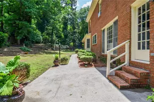 2144 Masonwood Circle, Snellville, GA 30078 - Photo 44