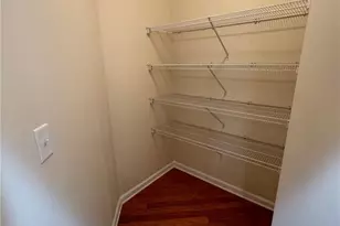 927 Park Hollow Way, Lawrenceville, GA 30043 - Photo 14