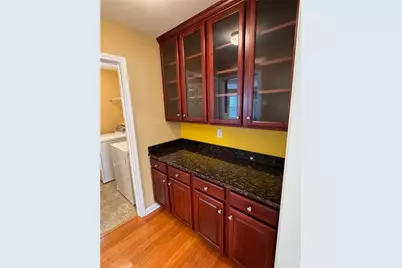 927 Park Hollow Way, Lawrenceville, GA 30043 - Photo 8