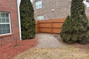 927 Park Hollow Way, Lawrenceville, GA 30043 - Photo 34