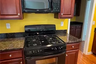 927 Park Hollow Way, Lawrenceville, GA 30043 - Photo 10