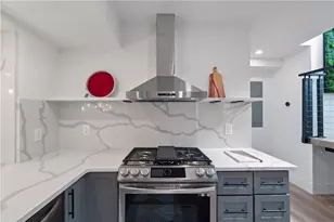 1355 Lockwood Dr SW, Atlanta, GA 30311 - Photo 10