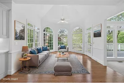 6130 Banbury Court, Suwanee, GA 30024 - Photo 4