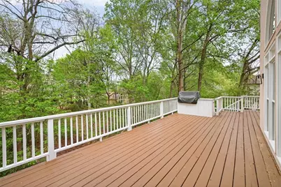 6130 Banbury Court, Suwanee, GA 30024 - Photo 8