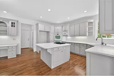 6130 Banbury Court, Suwanee, GA 30024 - Photo 12