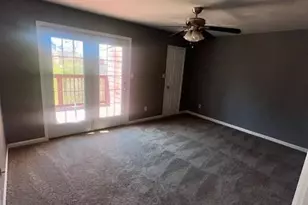 5461 Park Pl S, Atlanta, GA 30349 - Photo 4