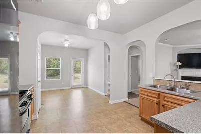 3499 Stoneleigh Walk, Lithonia, GA 30038 - Photo 8