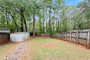 5073 Farm Valley Dr NE, Woodstock, GA 30188 - Photo 14