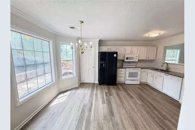 5073 Farm Valley Drive NE, Woodstock, GA 30188 - Photo 2