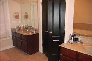 17 Oakhurst Common Dr, Decatur, GA 30030 - Photo 22