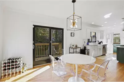 753 Woodward Way NW, Atlanta, GA 30327 - Photo 10