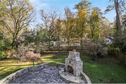 753 Woodward Way NW, Atlanta, GA 30327 - Photo 16