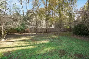 753 Woodward Way NW, Atlanta, GA 30327 - Photo 20