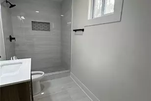 1340 North Ave NW, Atlanta, GA 30318 - Photo 16