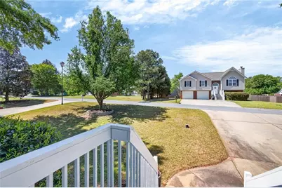 35 Meadowbridge Drive SW, Cartersville, GA 30120 - Photo 6