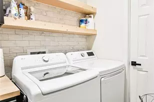 150 Sims St, Winder, GA 30680 - Photo 8