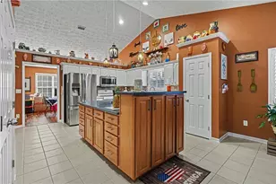 1405 Shiloh Oaks Dr, Loganville, GA 30052 - Photo 10