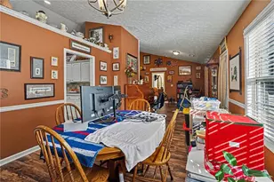 1405 Shiloh Oaks Dr, Loganville, GA 30052 - Photo 8