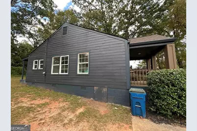 1891 Connally Drive, Atlanta, GA 30344 - Photo 4