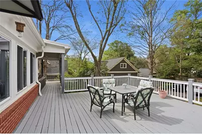 665 Iroquois Drive NE, Marietta, GA 30060 - Photo 32