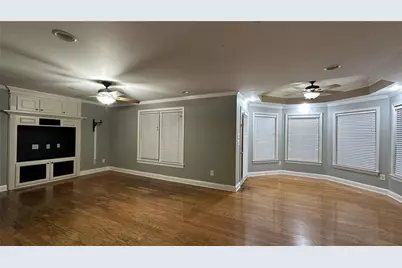 337 Vista Lake Drive, Suwanee, GA 30024 - Photo 16