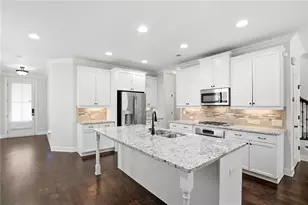 3920 Glenview Club Ln, Duluth, GA 30097 - Photo 8