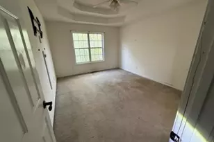 102 Twilight Ct, Jackson, GA 30233 - Photo 2