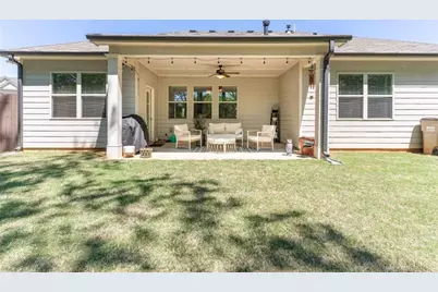 1079 Kingswood Way, Hoschton, GA 30548 - Photo 22