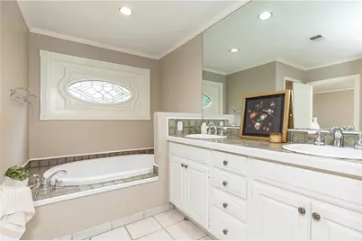 1311 Roxboro Drive, Atlanta, GA 30324 - Photo 14