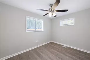 2146 Brookview Dr NE, Conyers, GA 30013 - Photo 8