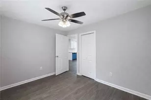 2146 Brookview Dr NE, Conyers, GA 30013 - Photo 12