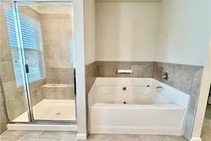 6085 Bay Pt Cv, Flowery Branch, GA 30542 - Photo 22