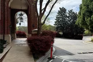 1850 Cotillion Dr, Dunwoody, GA 30338 - Photo 2