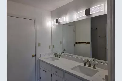 1155 Riverside Trace, Sugar Hill, GA 30518 - Photo 10