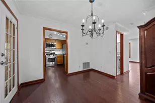 568 Stratford Green, Avondale Estates, GA 30002 - Photo 8