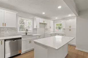 4328 Luxembourg Dr, Decatur, GA 30034 - Photo 10