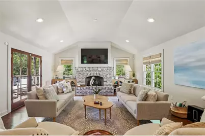 4590 Dalmer Road, Atlanta, GA 30342 - Photo 16