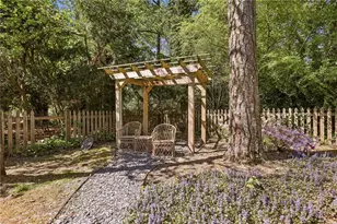 4590 Dalmer Rd, Atlanta, GA 30342 - Photo 36