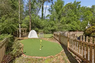 4590 Dalmer Rd, Atlanta, GA 30342 - Photo 34