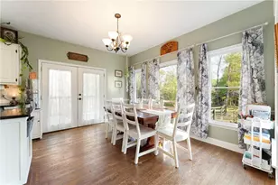 402 Hunters Ct, Ball Ground, GA 30107 - Photo 8