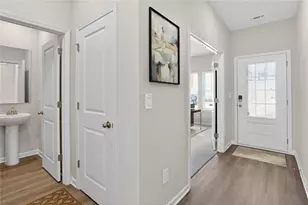 6929 Winchester Pl, Fairburn, GA 30213 - Photo 2